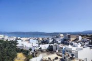 Agios Nikolaos Kreta, Agios Nikolaos: Zentrumsnahe 3-Zimmer-Wohnung mit Meerblick zu verkaufen Wohnung kaufen